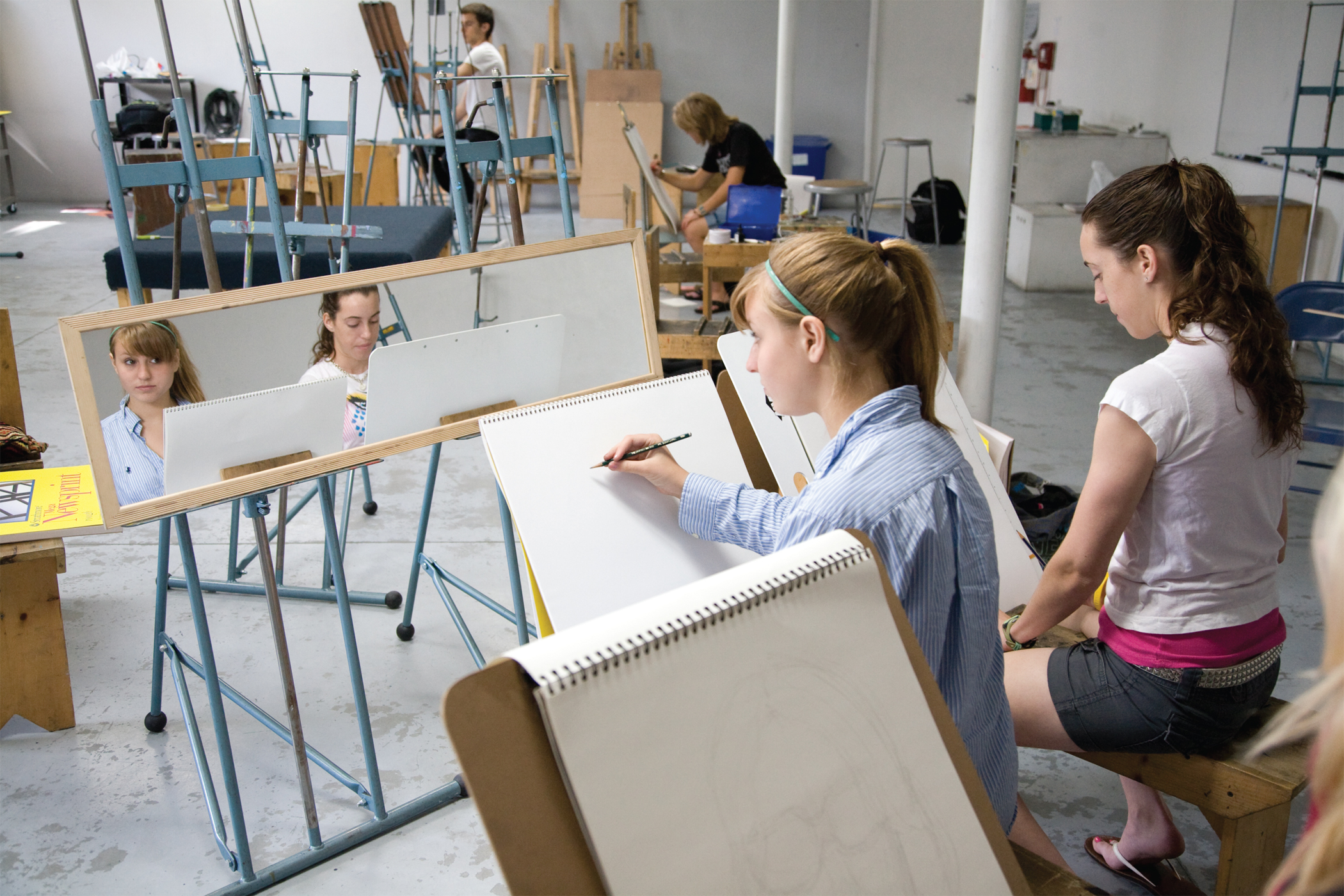 naked in art class